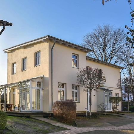 Gartenhaus Ostseevilla 07 ゼーバート・ヘリングスドルフ エクステリア 写真